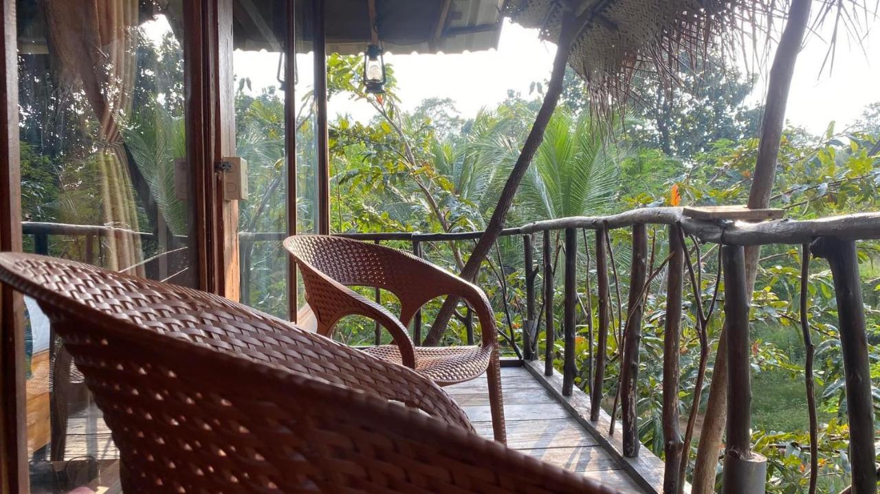 Chena Huts Eco Resort Sigiriya Exterior foto