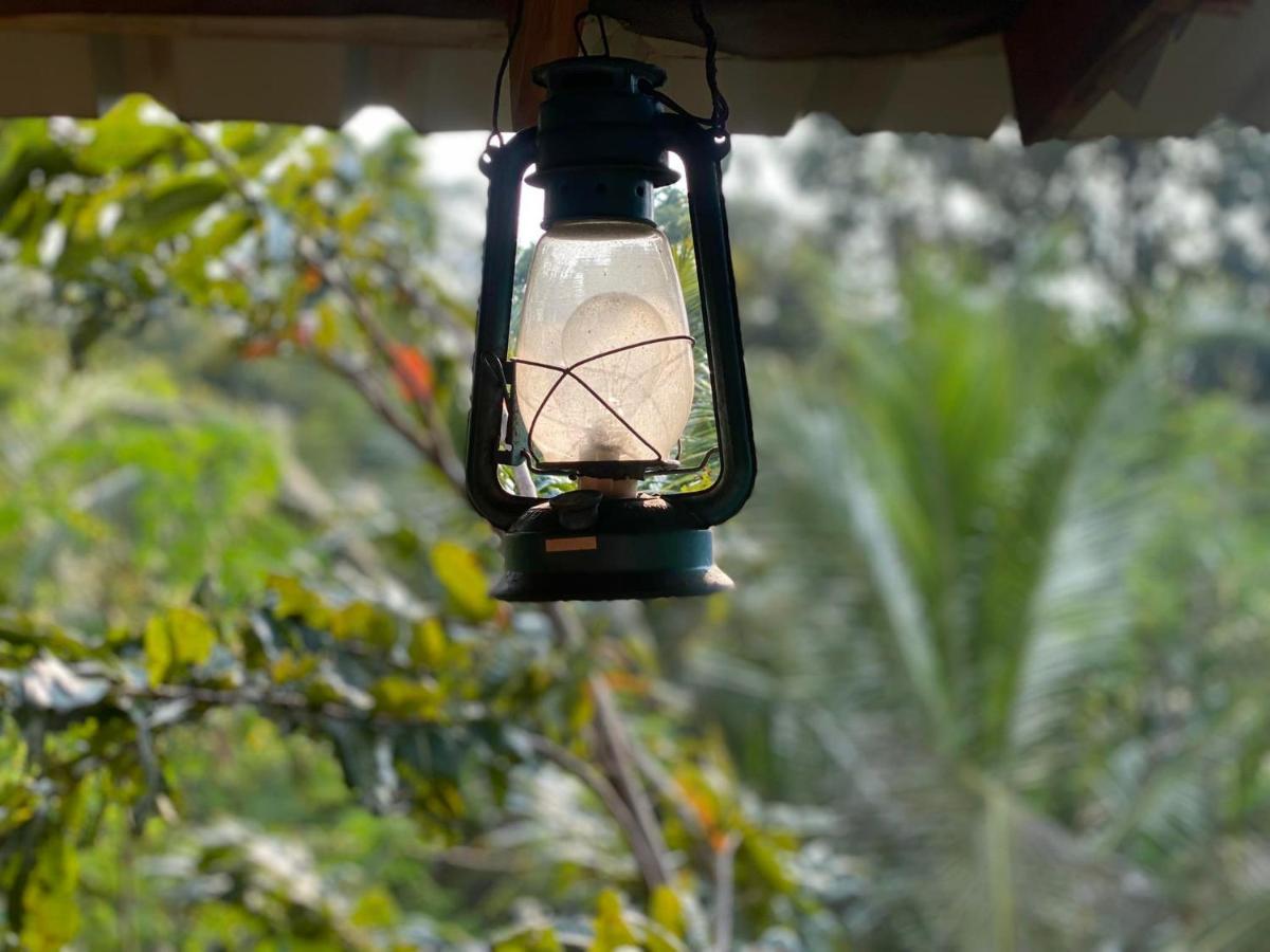 Chena Huts Eco Resort Sigiriya Exterior foto